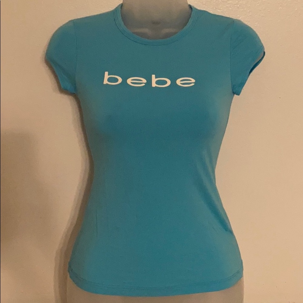 Can’t locate, I’m looking for it. Bebe cap sleeve T